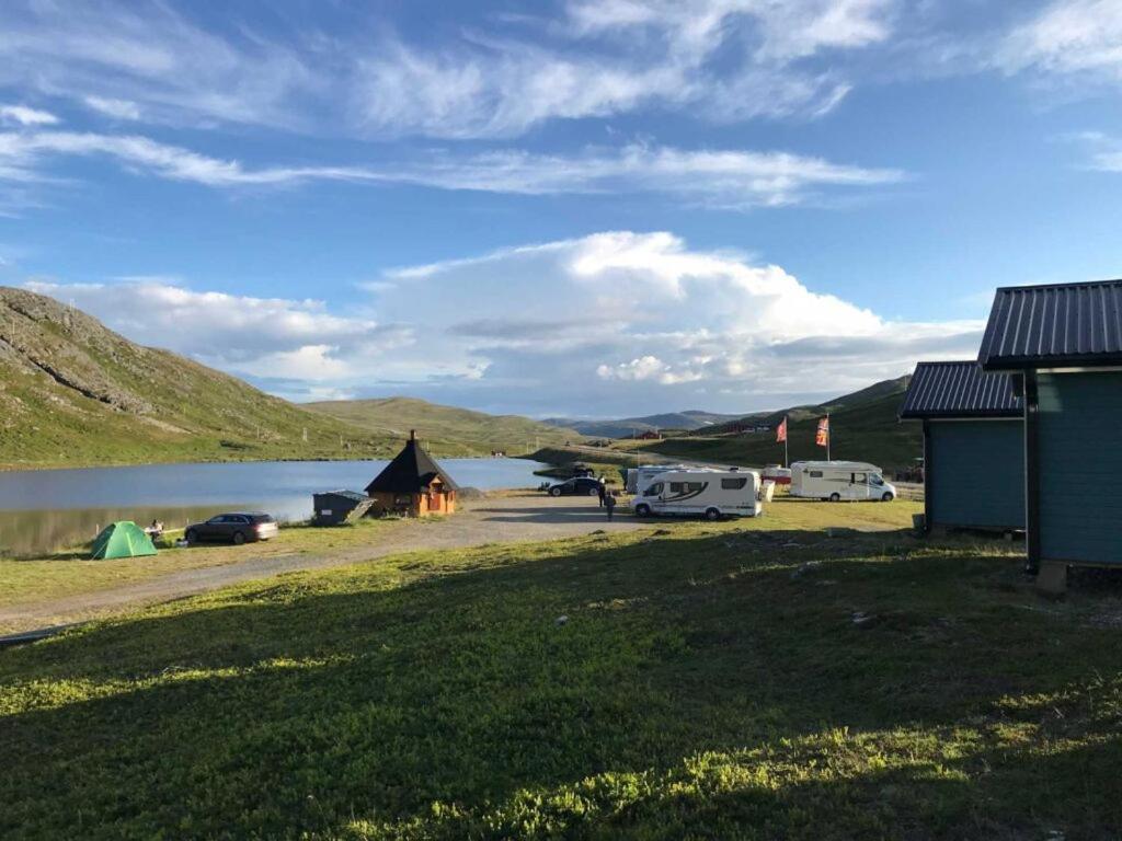 Hytte Camp Nordkapp - Blue Hotel Skarsvåg Buitenkant foto