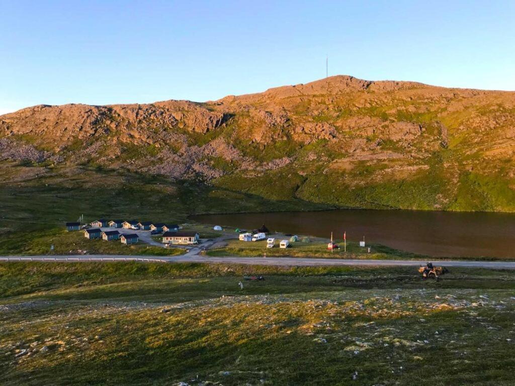 Hytte Camp Nordkapp - Blue Hotel Skarsvåg Buitenkant foto